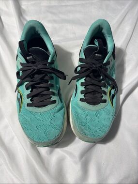 Saucony Running Shoes Women’s Size 6.5 Aqua Athletic Sneakers Training Shoes